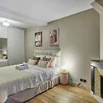 Apartment Louvre Museum By Prestige *